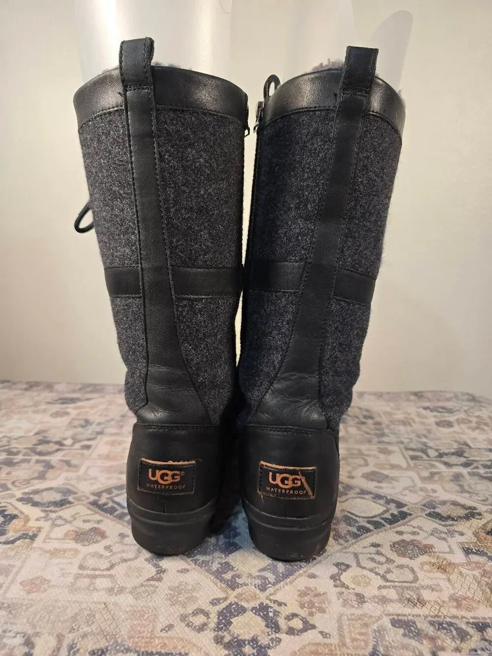 UGG Elvia Waterproof Tall Lace-Up Sheepskin Warm Women's Winter Boots Size 8.5